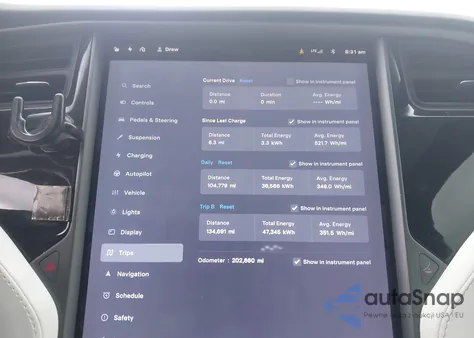 2018 Tesla Model X 100D/75D/P100D z USA, uszkodzony, nr VIN 5YJXCAE2XJF102379